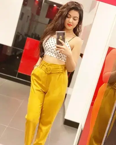 Memari Escort